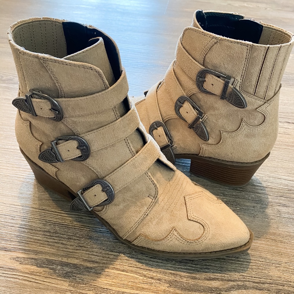 indigo rd. Booties